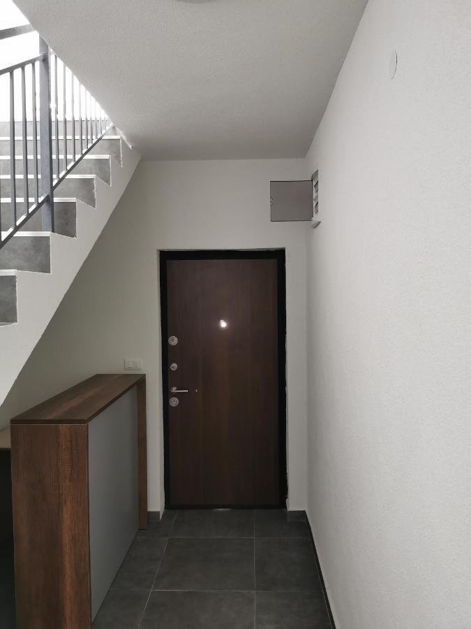 Gopo Guesthouse Elshani المظهر الخارجي الصورة