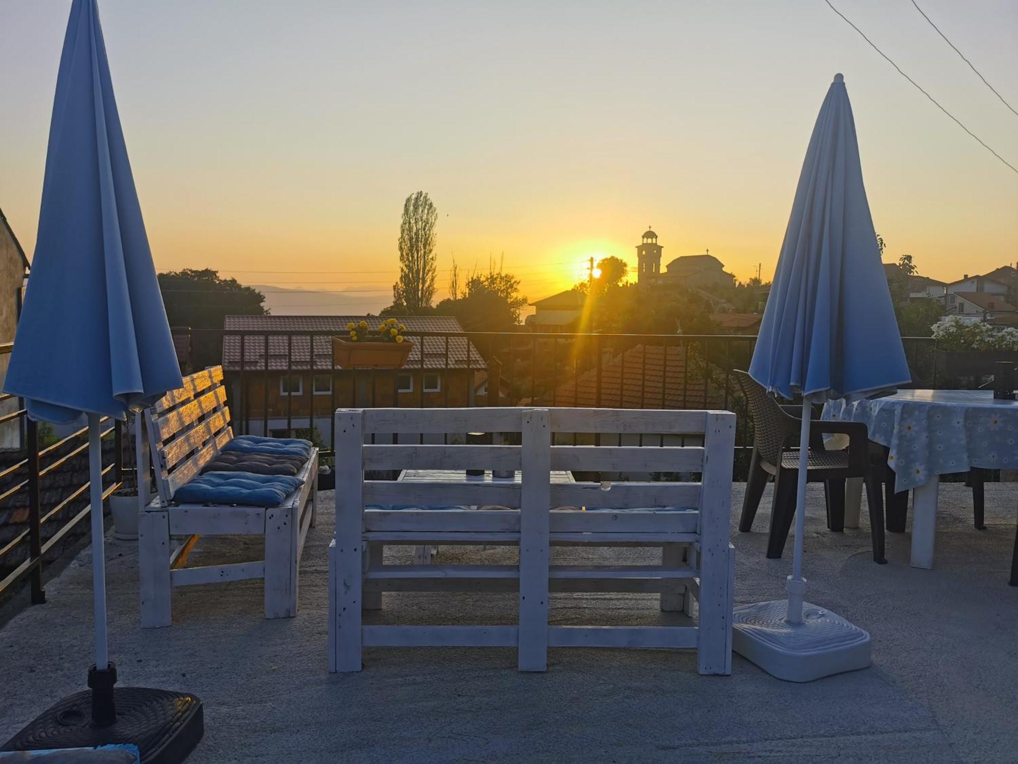 Gopo Guesthouse Elshani المظهر الخارجي الصورة